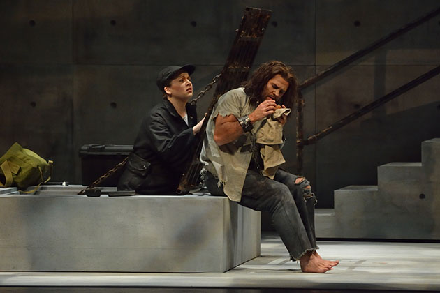 Ileana Montalbetti as Leonore in Fidelio